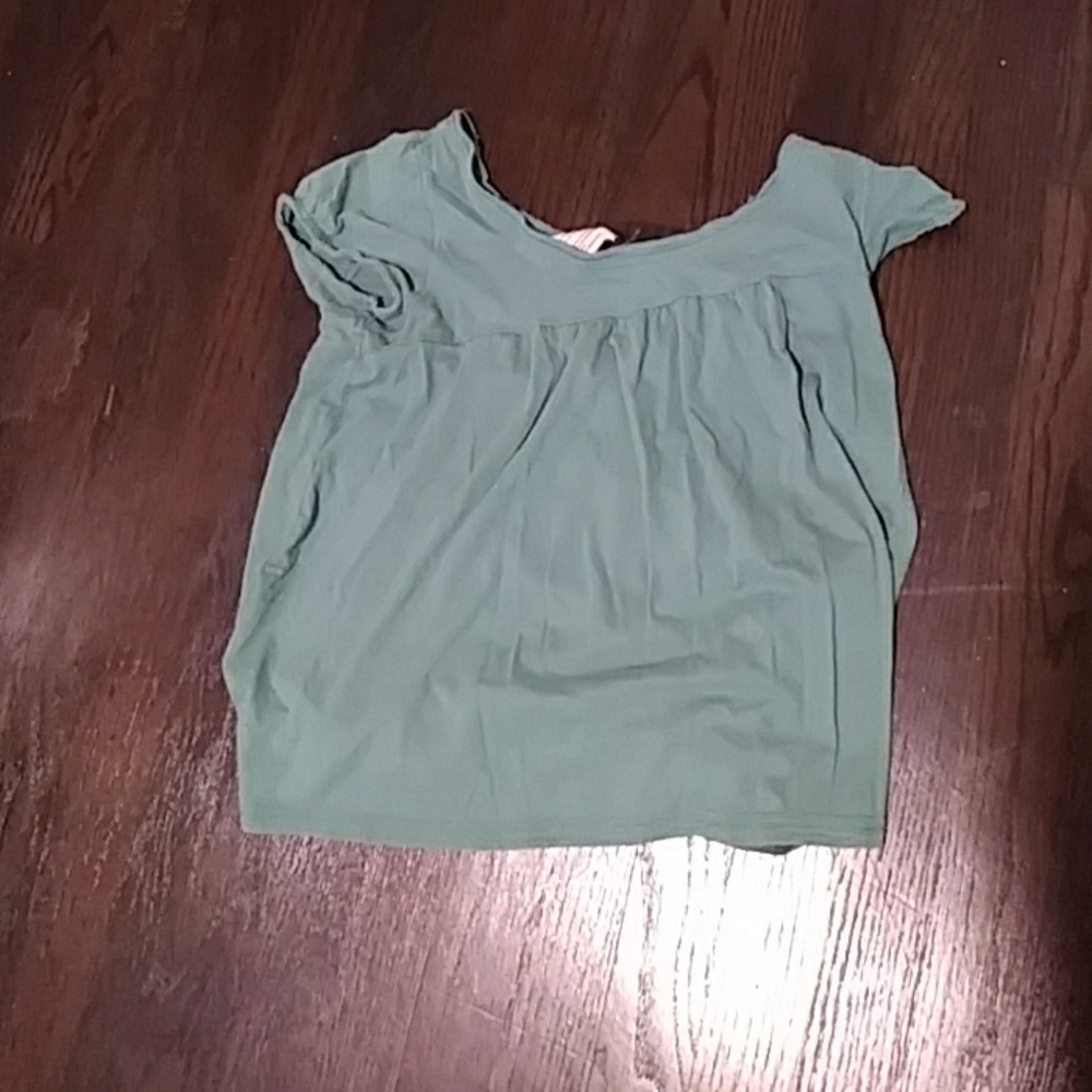 Green shirt